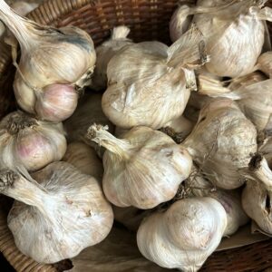 Garlic (per 100g)